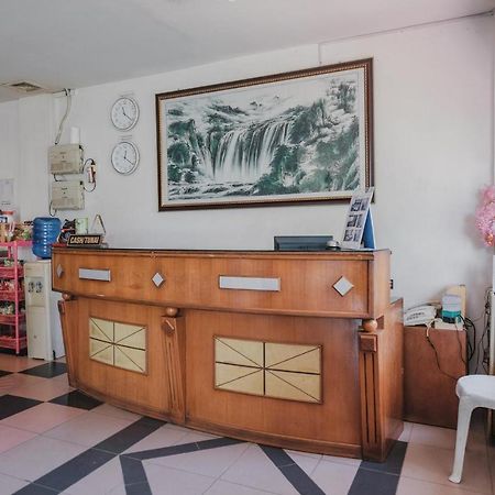 Reddoorz Near Nagoya Hill Mall Batam 5 Екстериор снимка