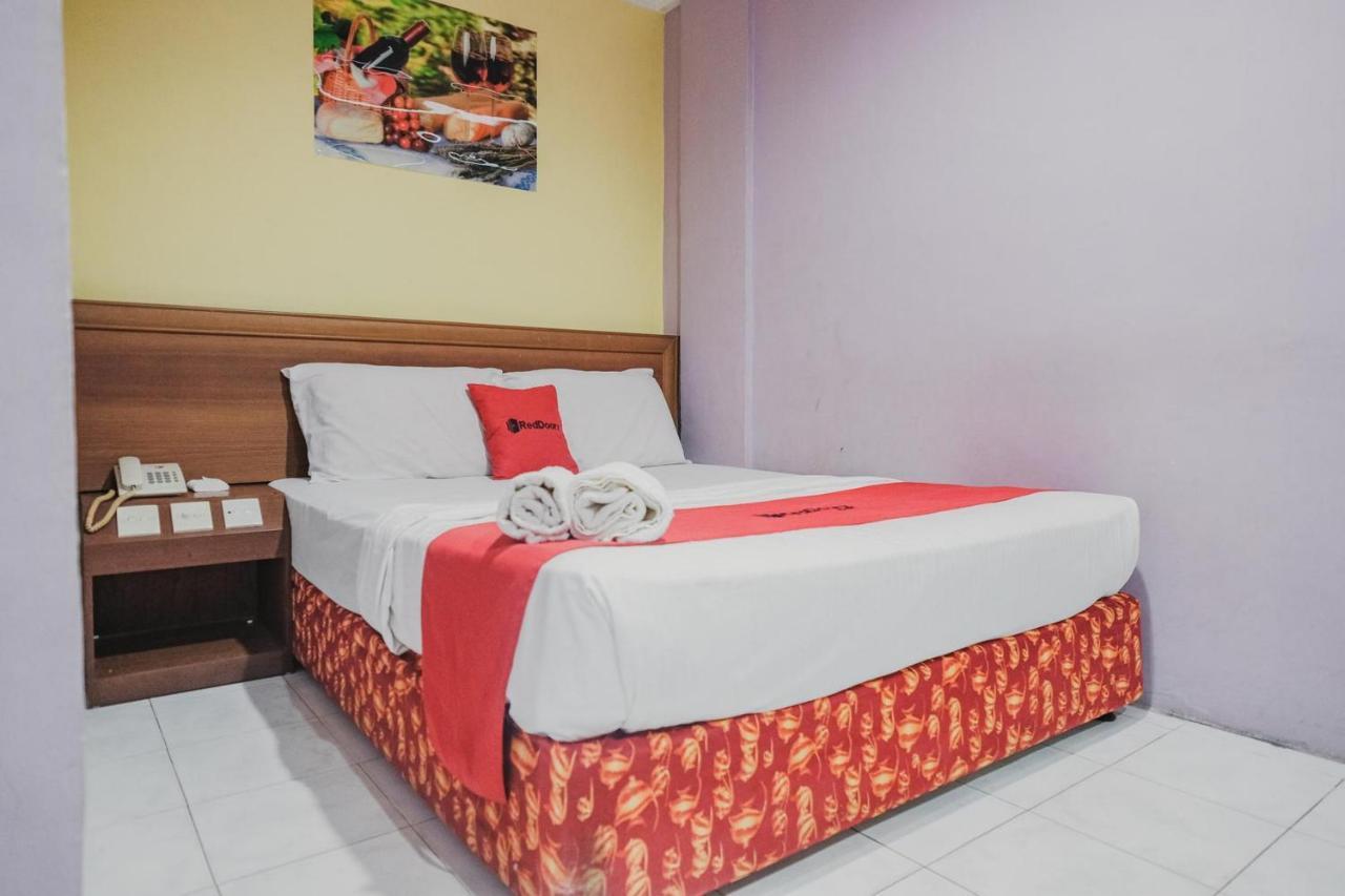 Reddoorz Near Nagoya Hill Mall Batam 5 Екстериор снимка