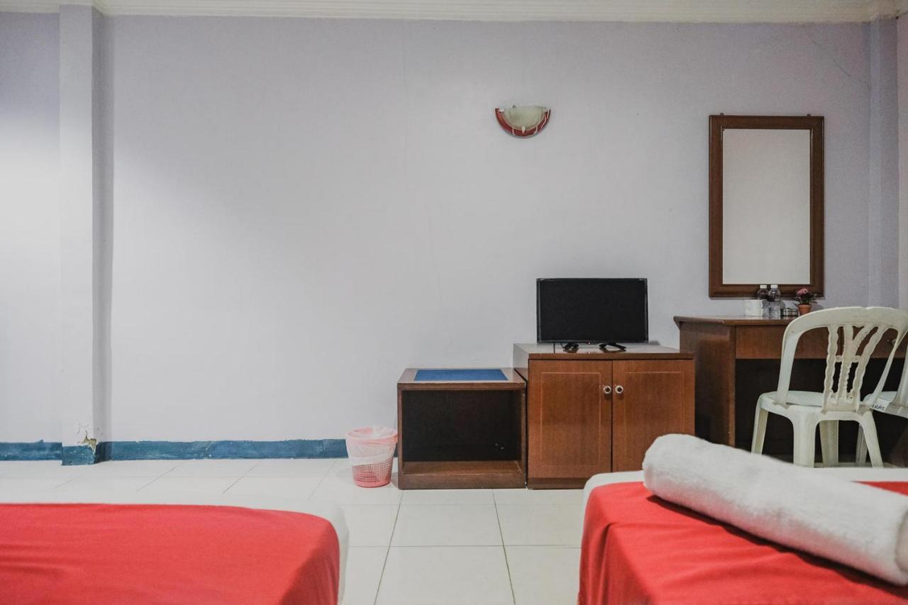 Reddoorz Near Nagoya Hill Mall Batam 5 Екстериор снимка